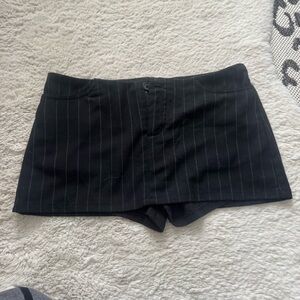Brandy Melville Black Pinstripe Mini Skirt